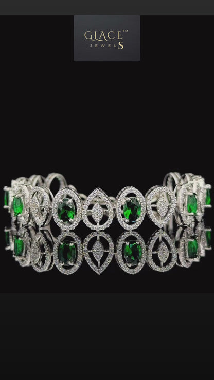 Queens Impress Bracelet